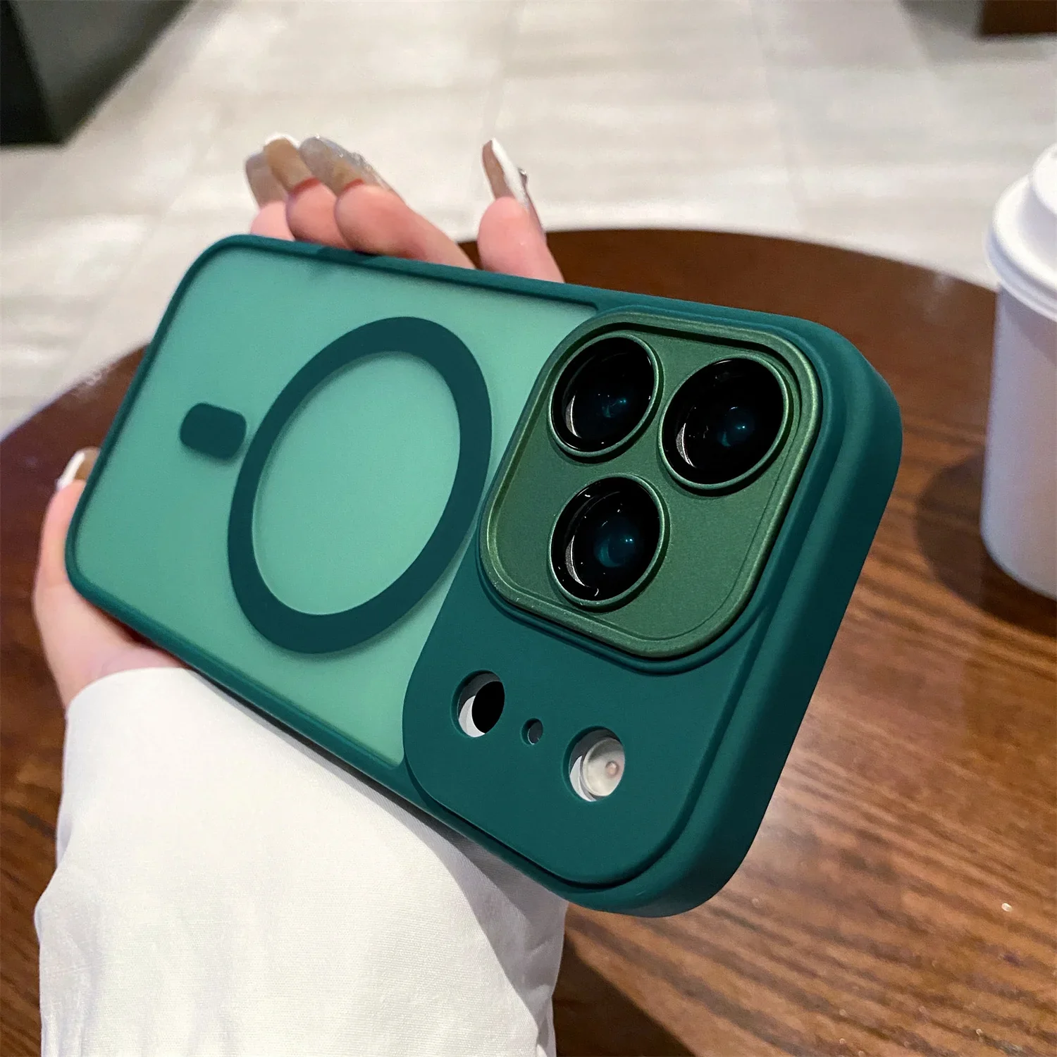 Carcasa Magnética Mate para iPhone 17 | Compatible con Magsafe - Image 10