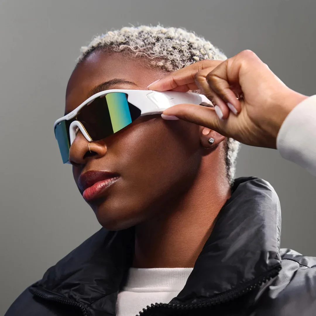 Reebok Flash | Lentes de Sol Deportivos con Audio Bluetooth HiFi, Protección UV, Unisex - Por Lucyd - Image 11